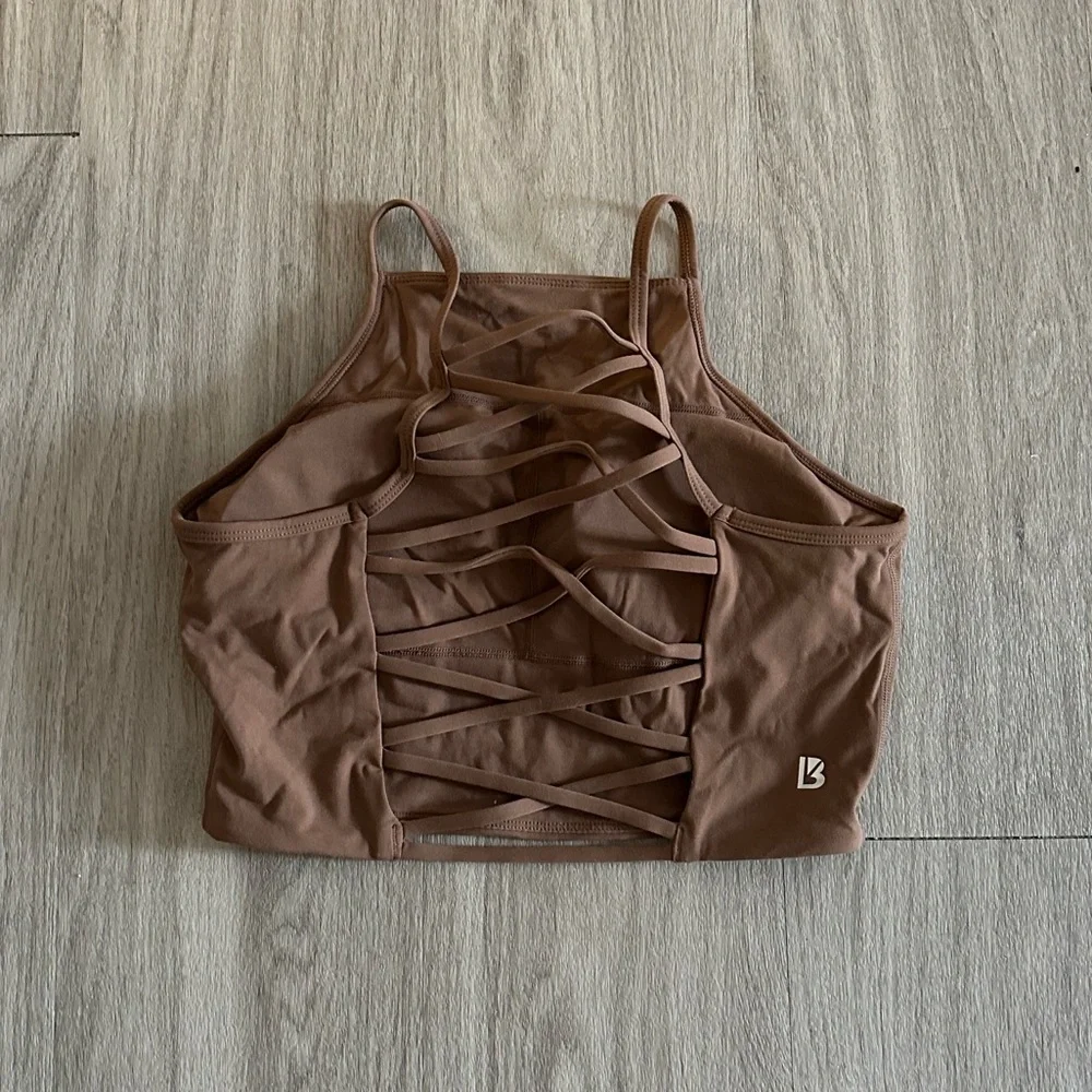 BuffBunny Ivy Crop Top - Picture 3 of 4